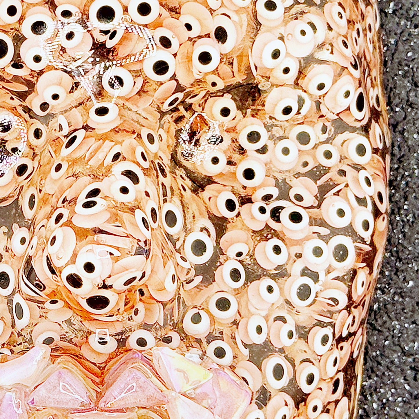 Contentment in Friendship | Contemporary Epoxy Resin Sculpture - Couture Underground, LLC