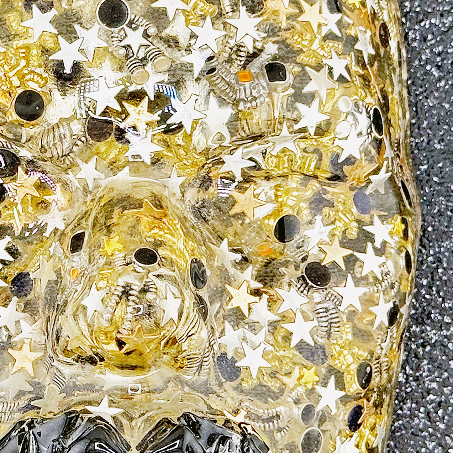 The Seeker | Contemporary Epoxy Resin Sculpture - Couture Underground, LLC